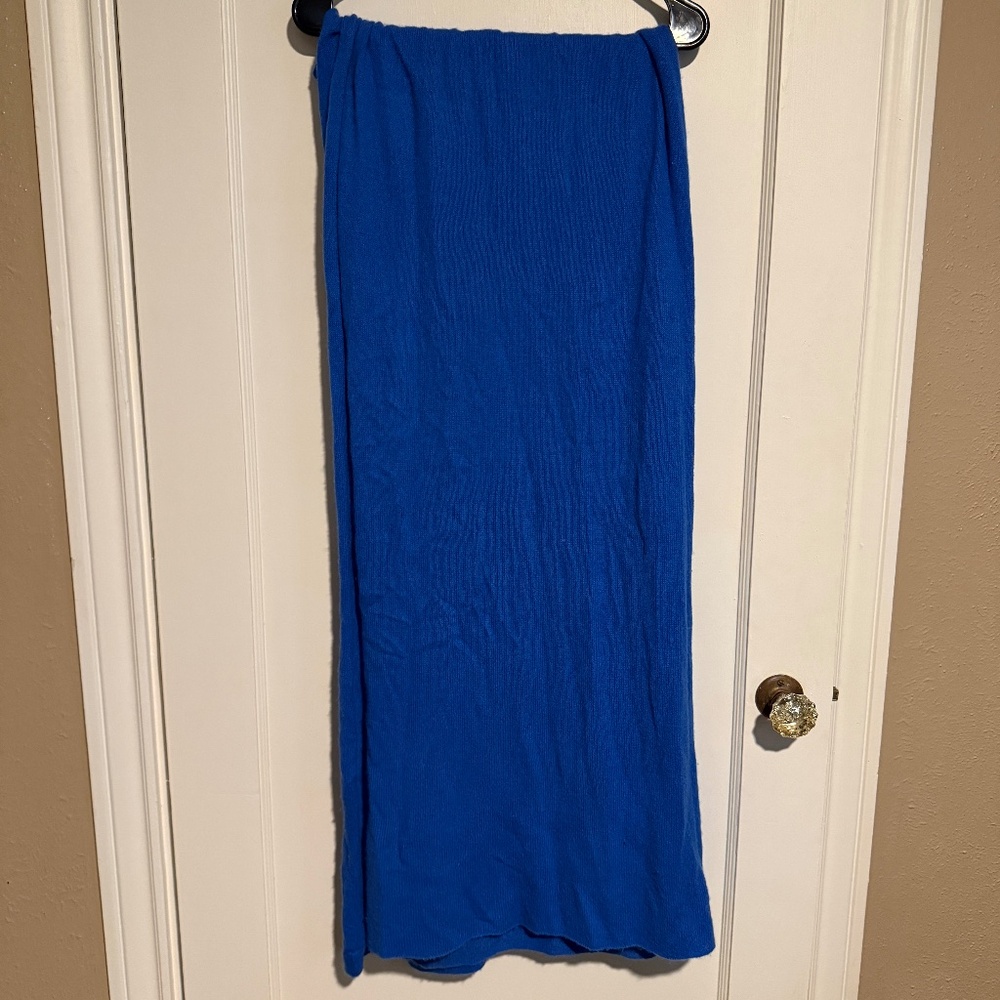 White + Warren Blue Cashmere Wrap